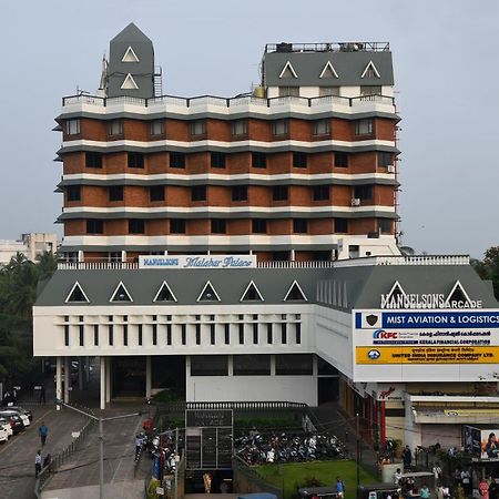 Malabar Palace Kozhikode Bagian luar foto
